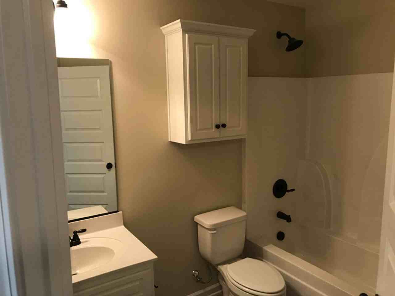 149 Yucca Ct - Photo 3 of 8