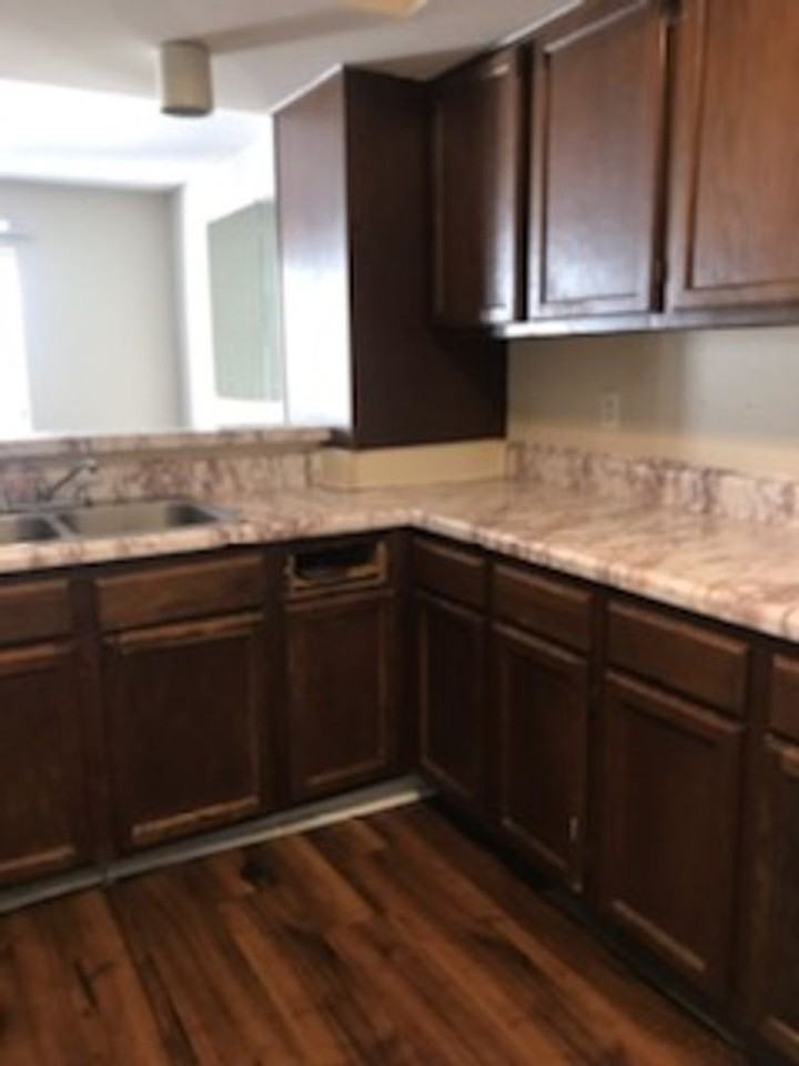 6701 Dickens Ferry Rd #29 - Photo 4 of 12