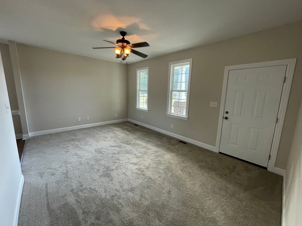 6776 Flat Rock Rd - Photo 6 of 10