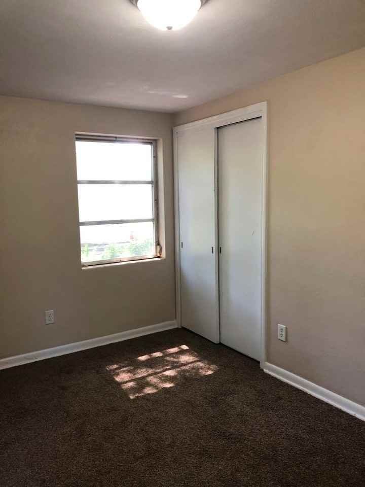 138 Homestead Ave - Photo 7 of 12
