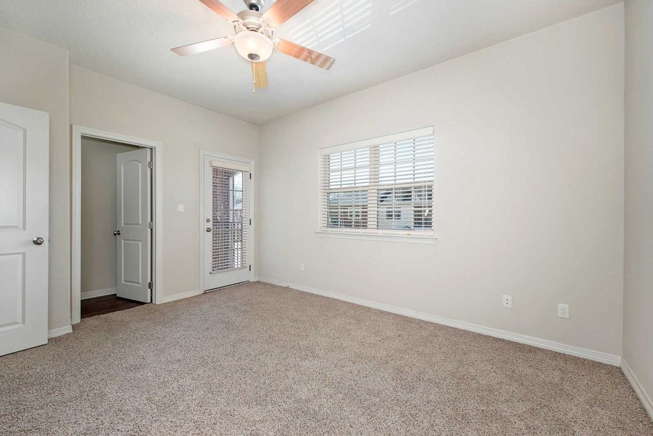 503 Forest Dr - Photo 7 of 31