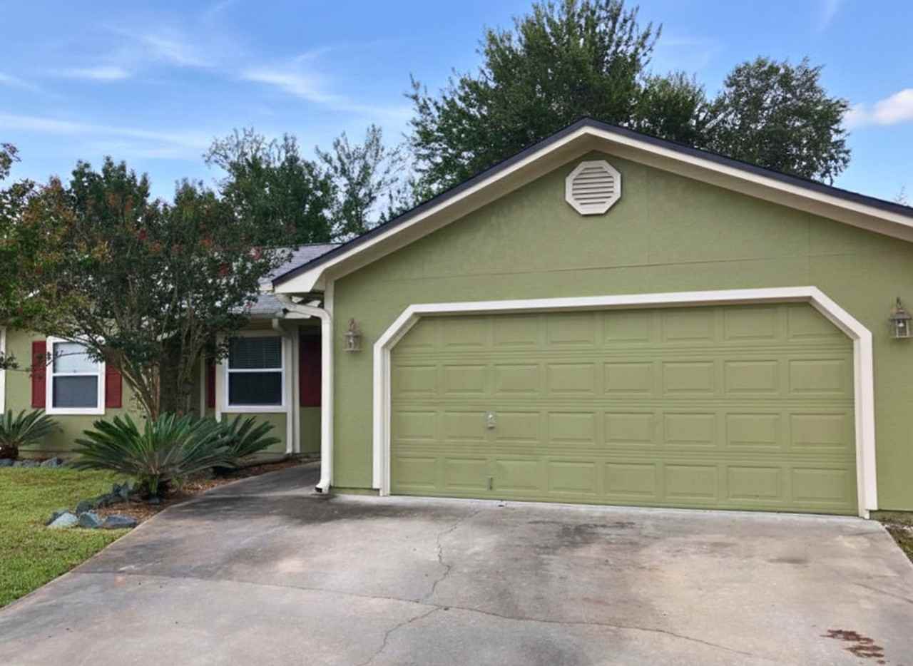 502 Hunt Club Rd - Photo 2 of 21