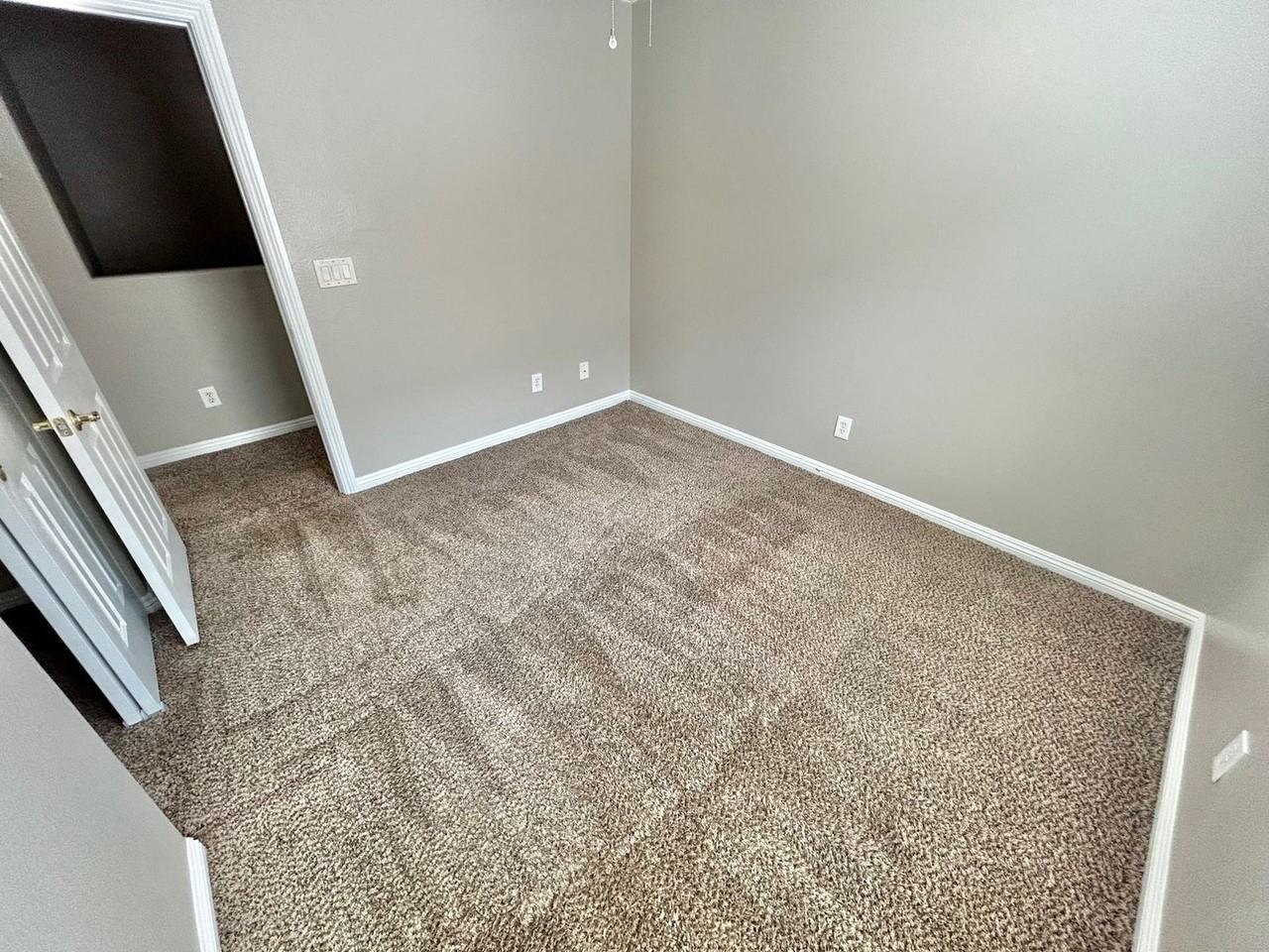 1143 Grass Pond Pl #3 - Photo 2 of 16