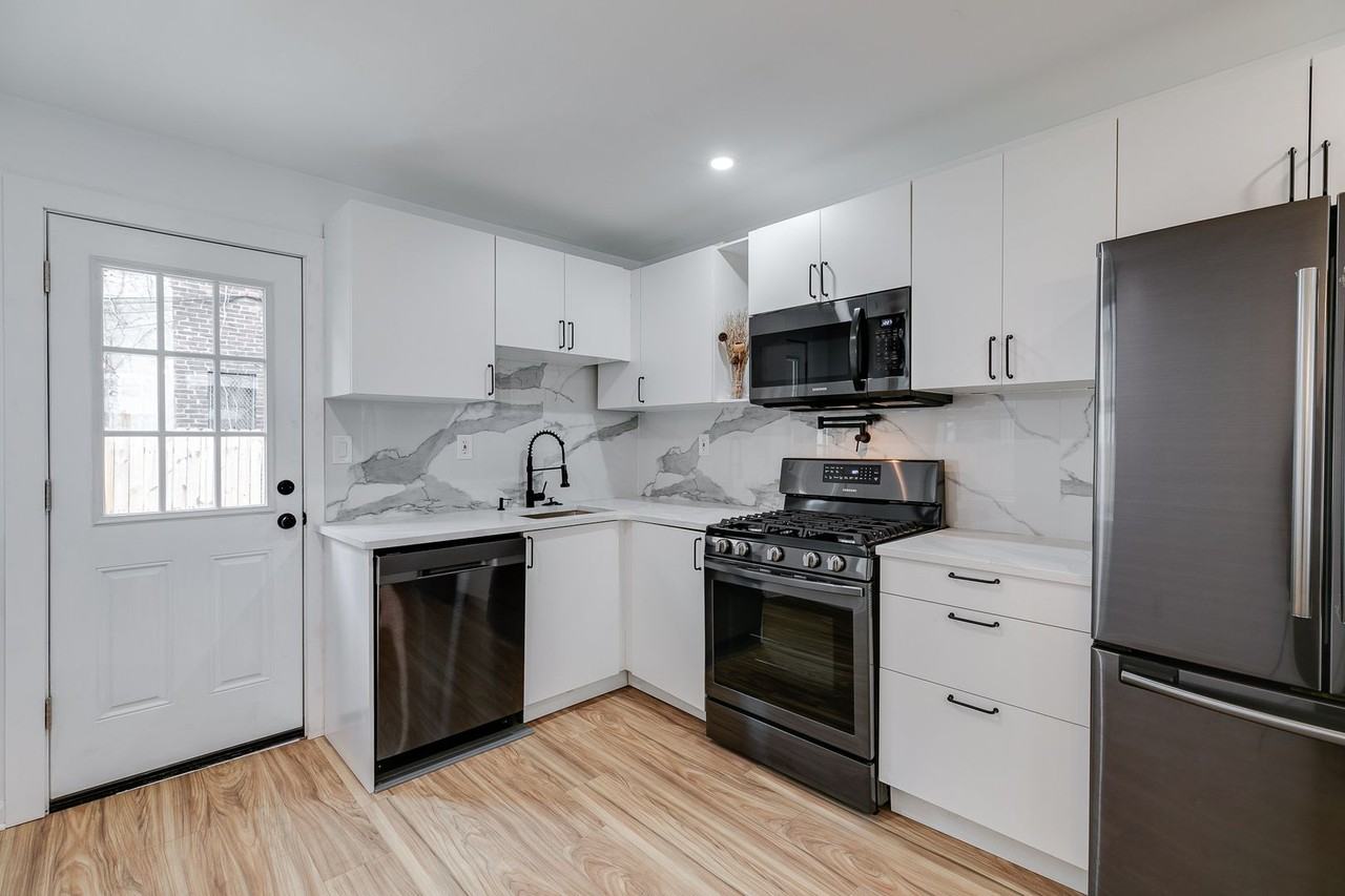 1506 N Stillman St - Photo 2 of 29