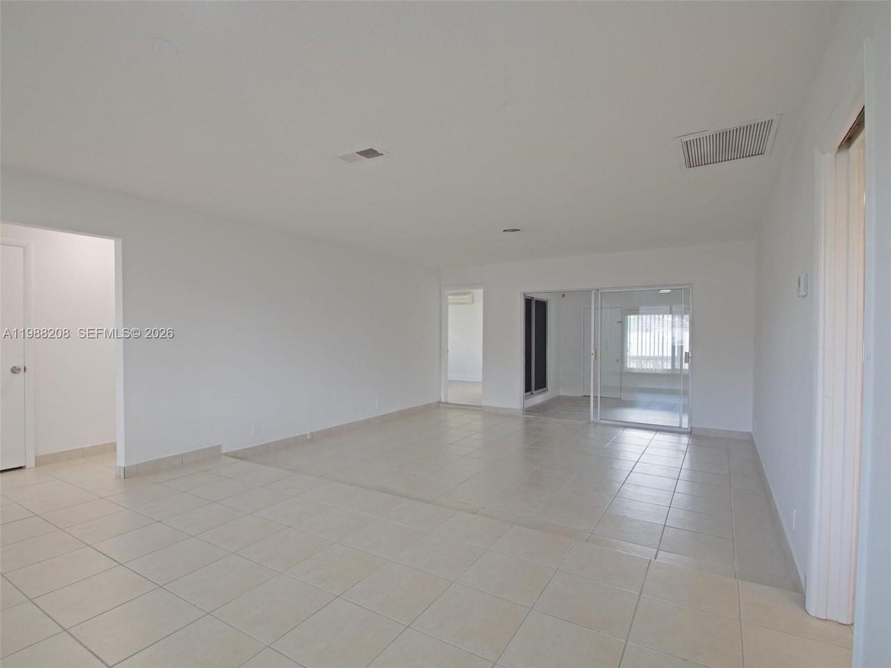 5510 Johnson Street - Photo 5 of 17