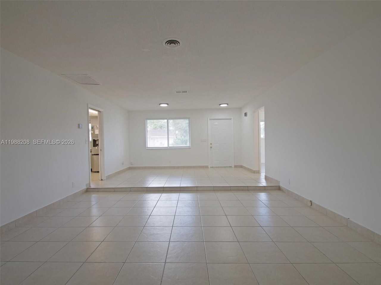 5510 Johnson Street - Photo 6 of 17