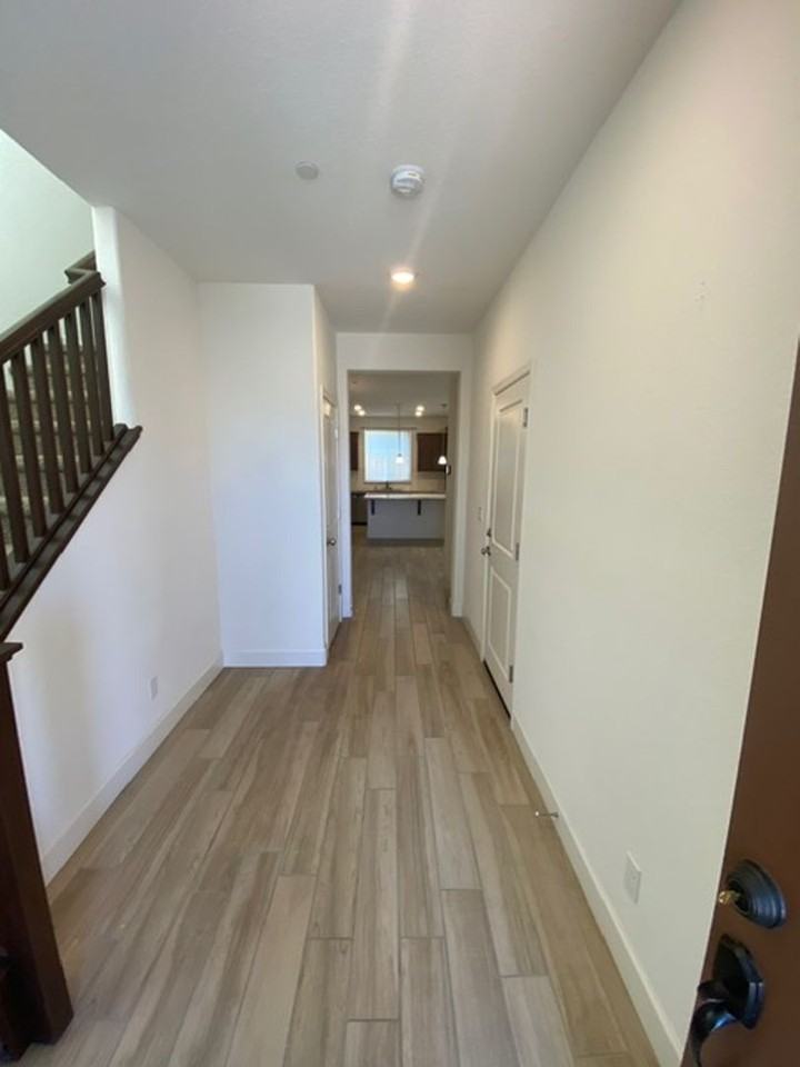 1416 Cheetah St - Photo 7 of 25