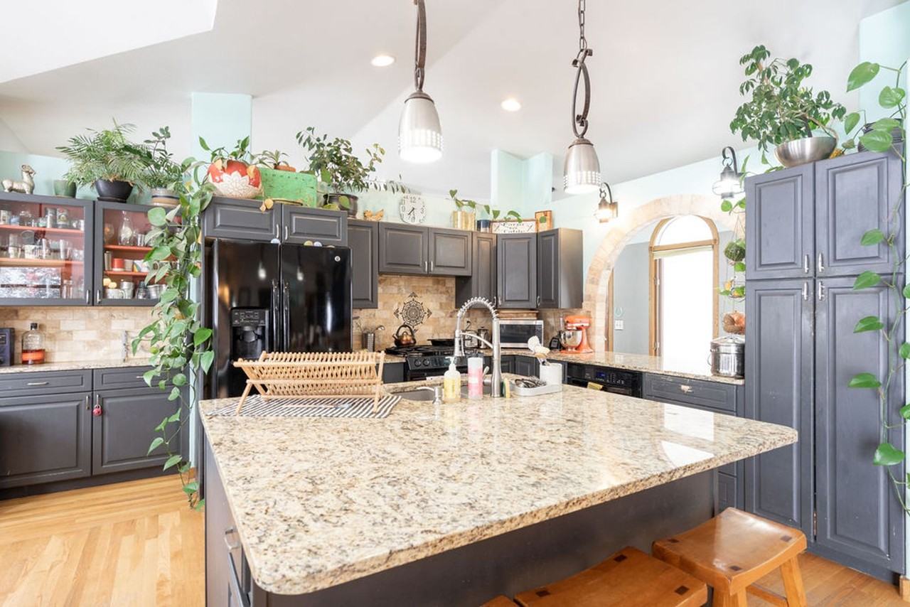 2209 Greenmont Ct - Photo 7 of 24