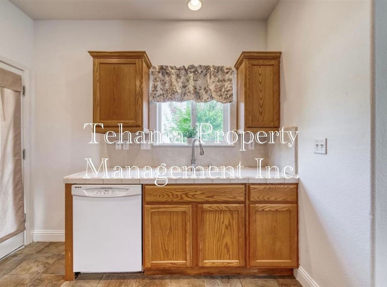 400 James Ct - Photo 6 of 18