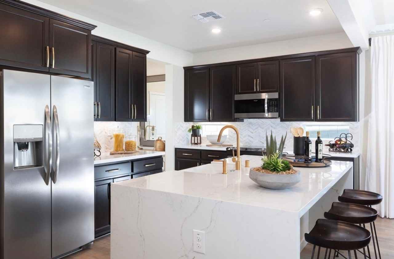 3115 Bobwhite Ct - Photo 4 of 21