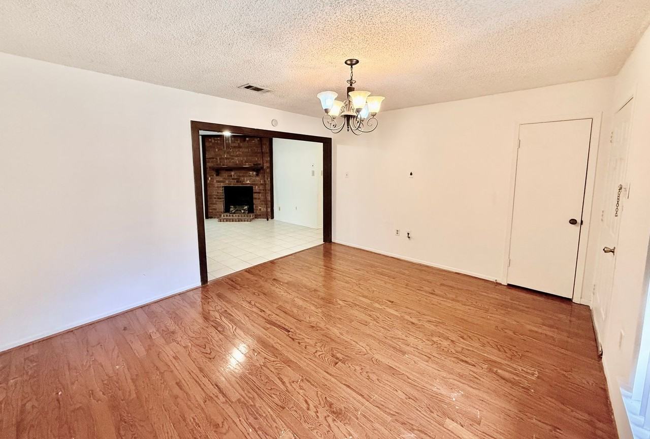 8846 Metairie Dr - Photo 4 of 16