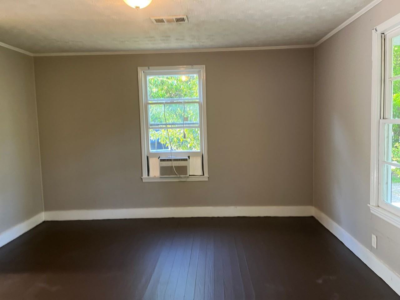 408 N 16th St - Photo 3 of 9