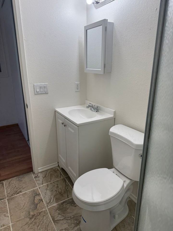 3927 Arey Dr - Photo 3 of 22