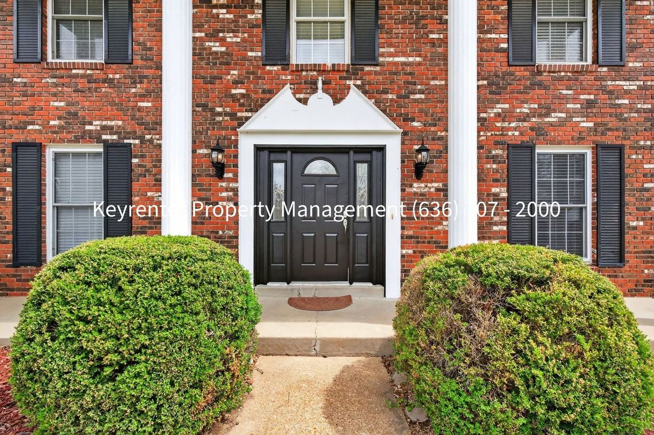 15362 Olive Blvd - Photo 7 of 34