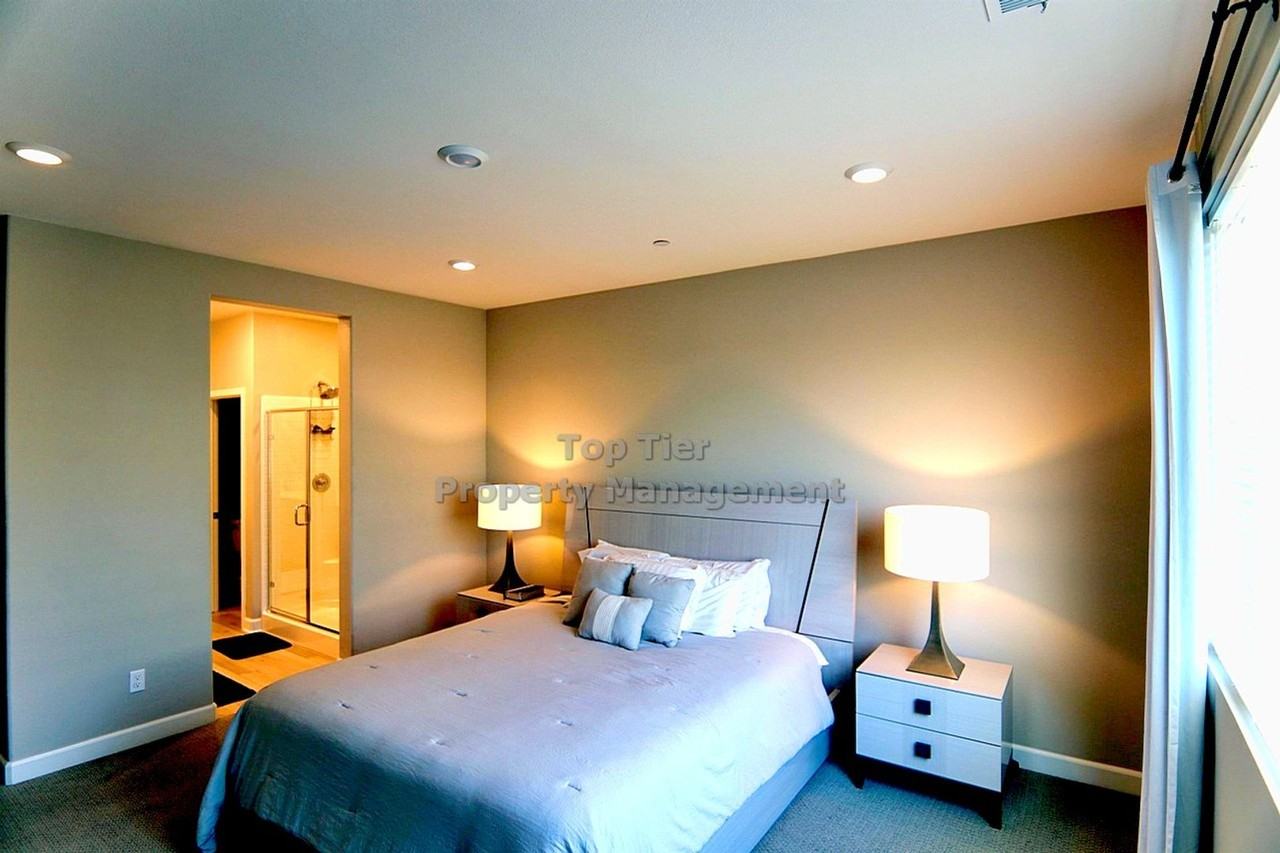 2061 Julie Dawn Pl - Photo 5 of 13