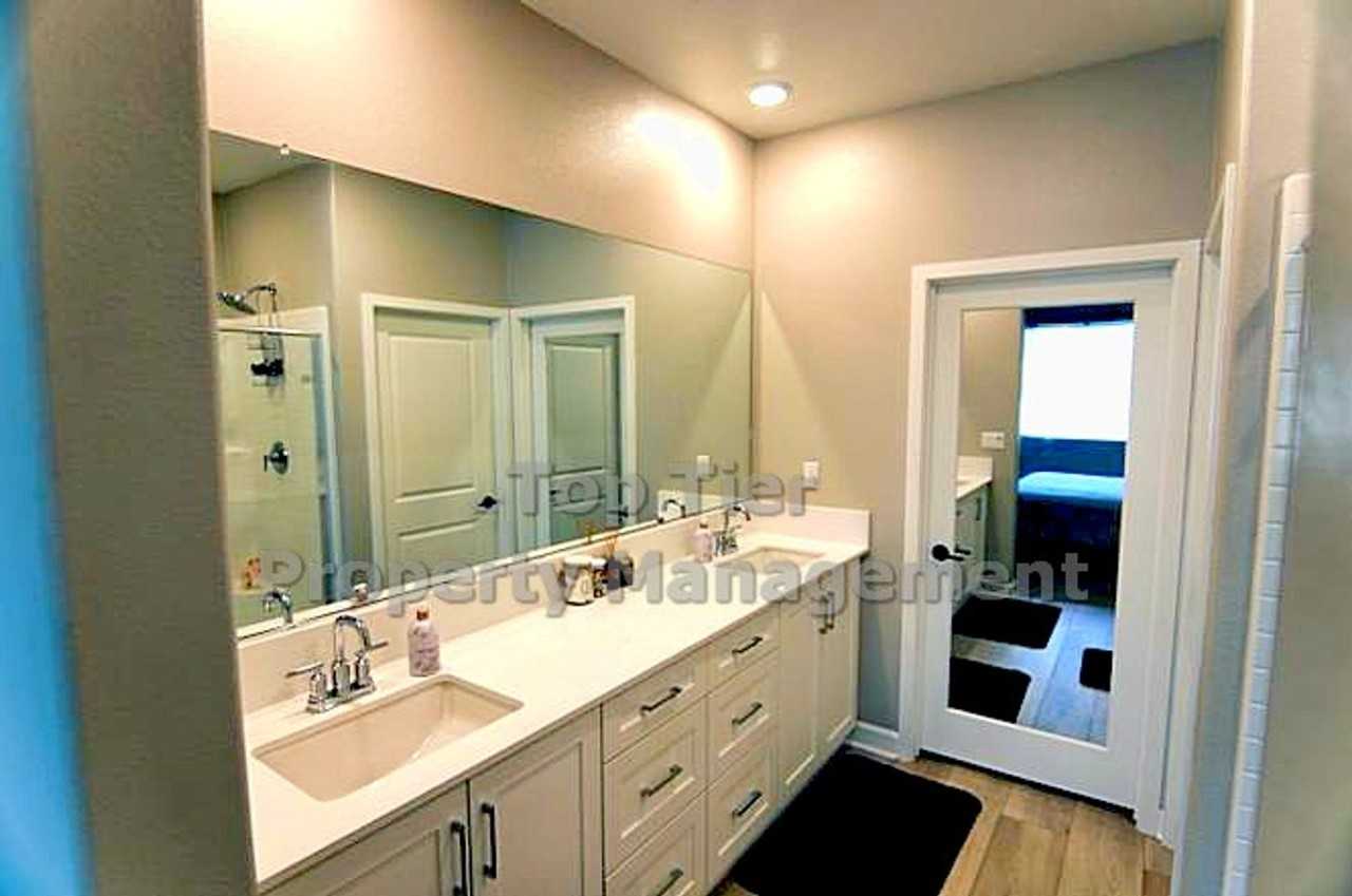 2061 Julie Dawn Pl - Photo 6 of 13