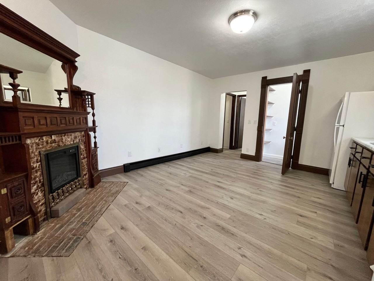 800 W 12th St #2 - Photo 5 of 19