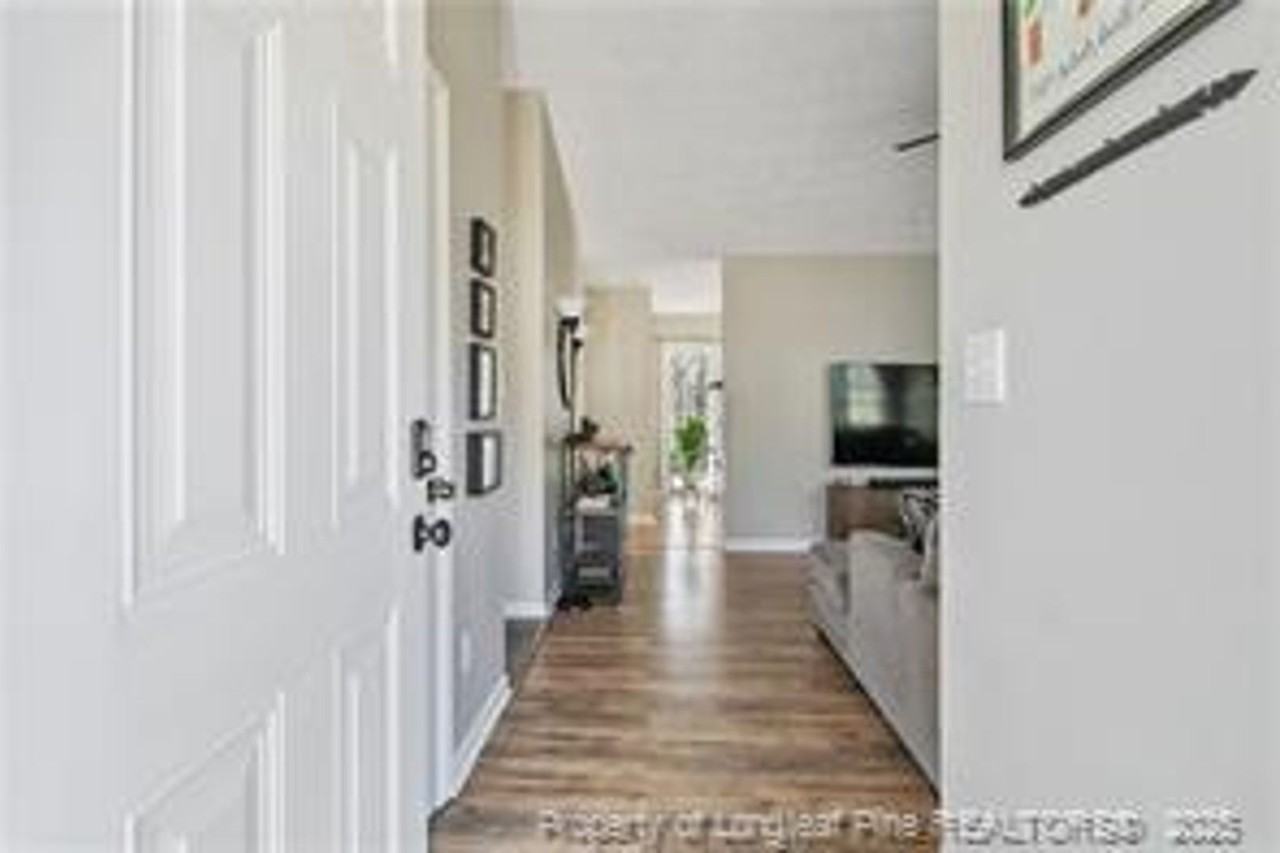 2527 Silver Bell Loop - Photo 3 of 26