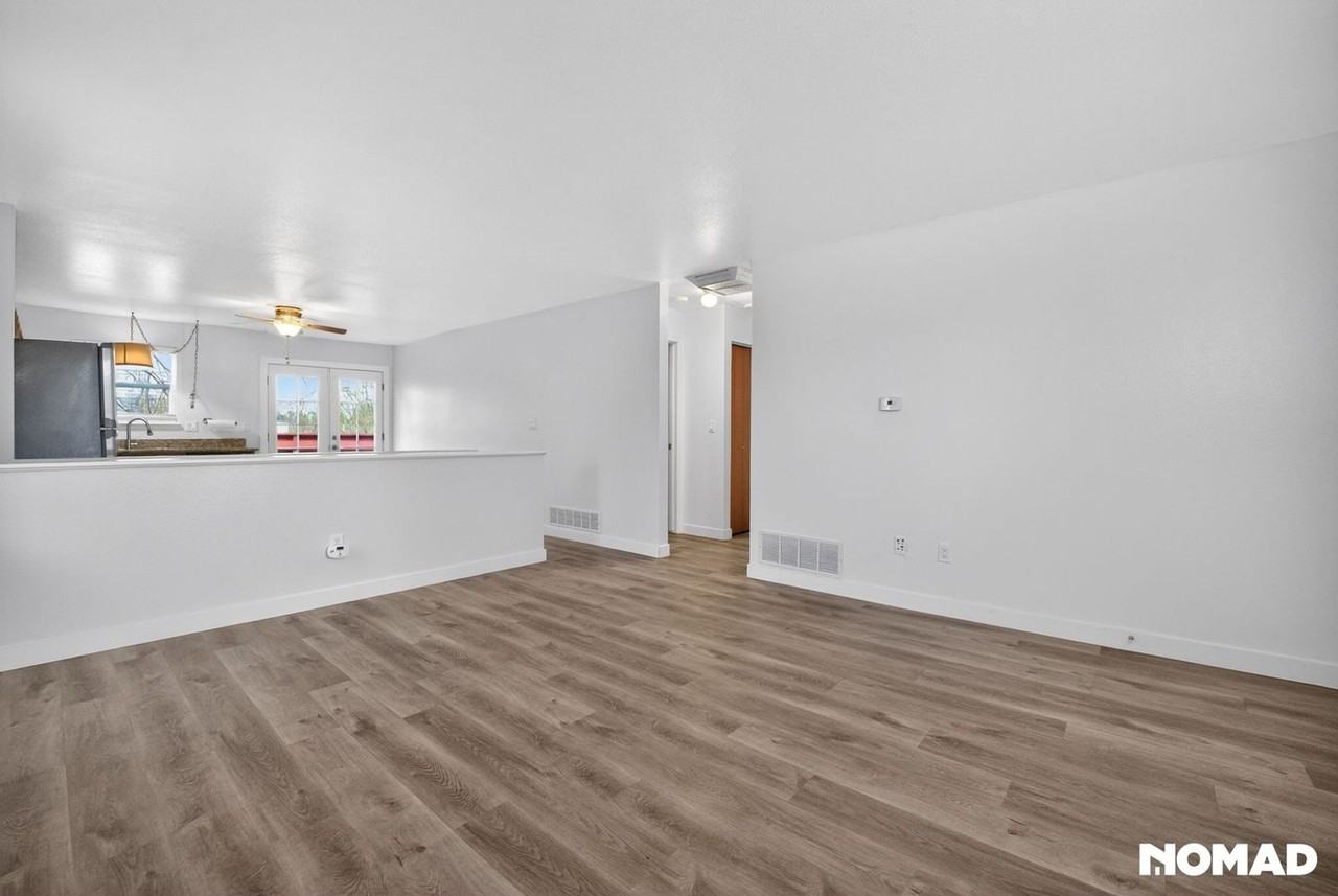 5082 E 112th Pl - Photo 6 of 32