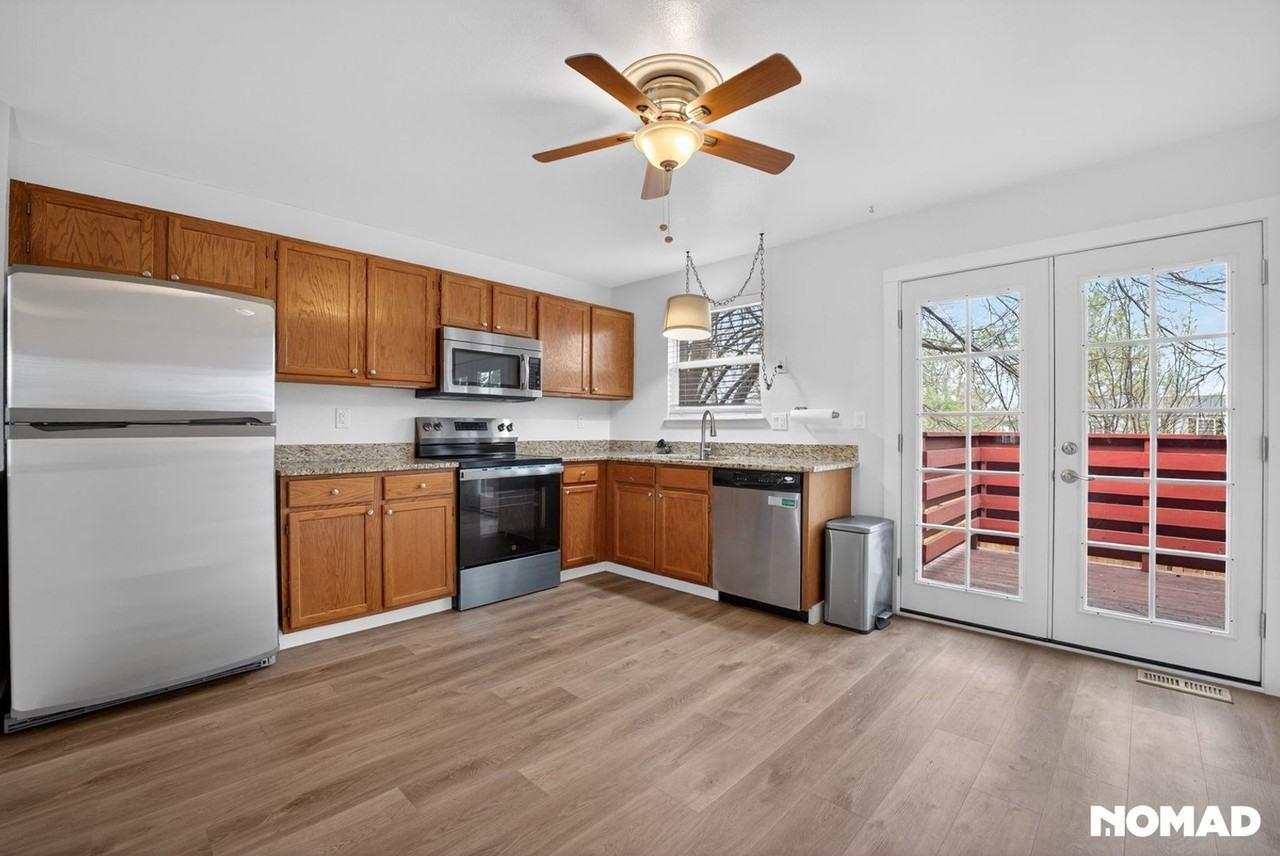 5082 E 112th Pl - Photo 2 of 32