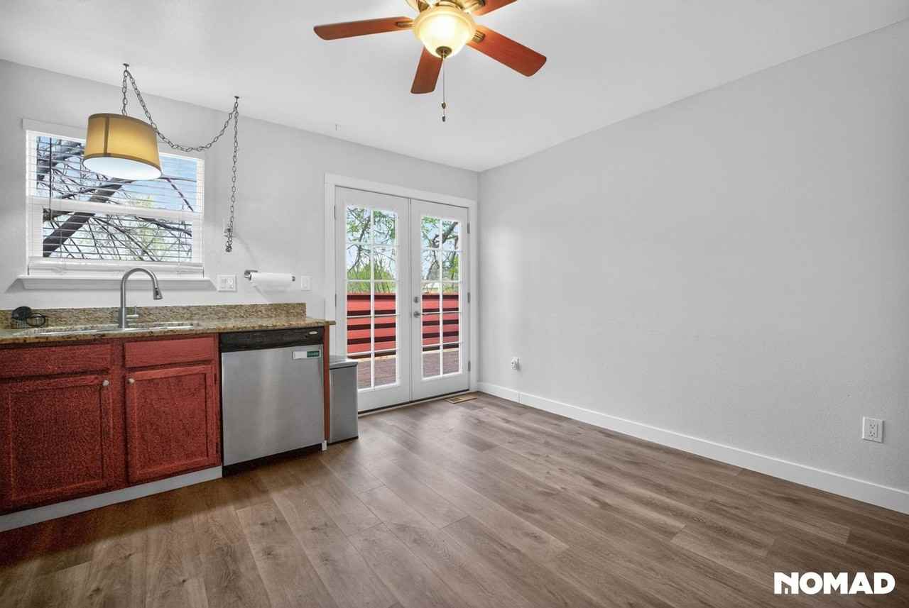 5082 E 112th Pl - Photo 4 of 32