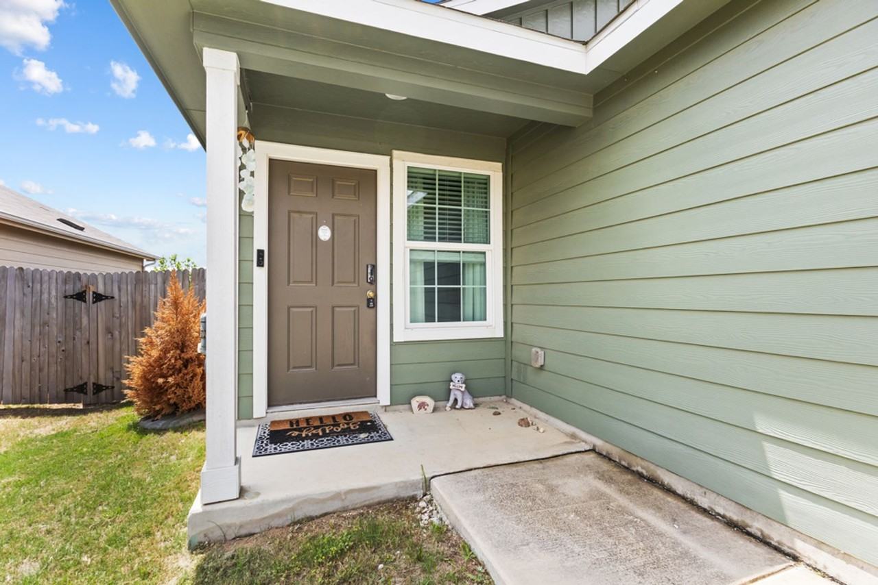 14950 Watson Ml - Photo 3 of 23