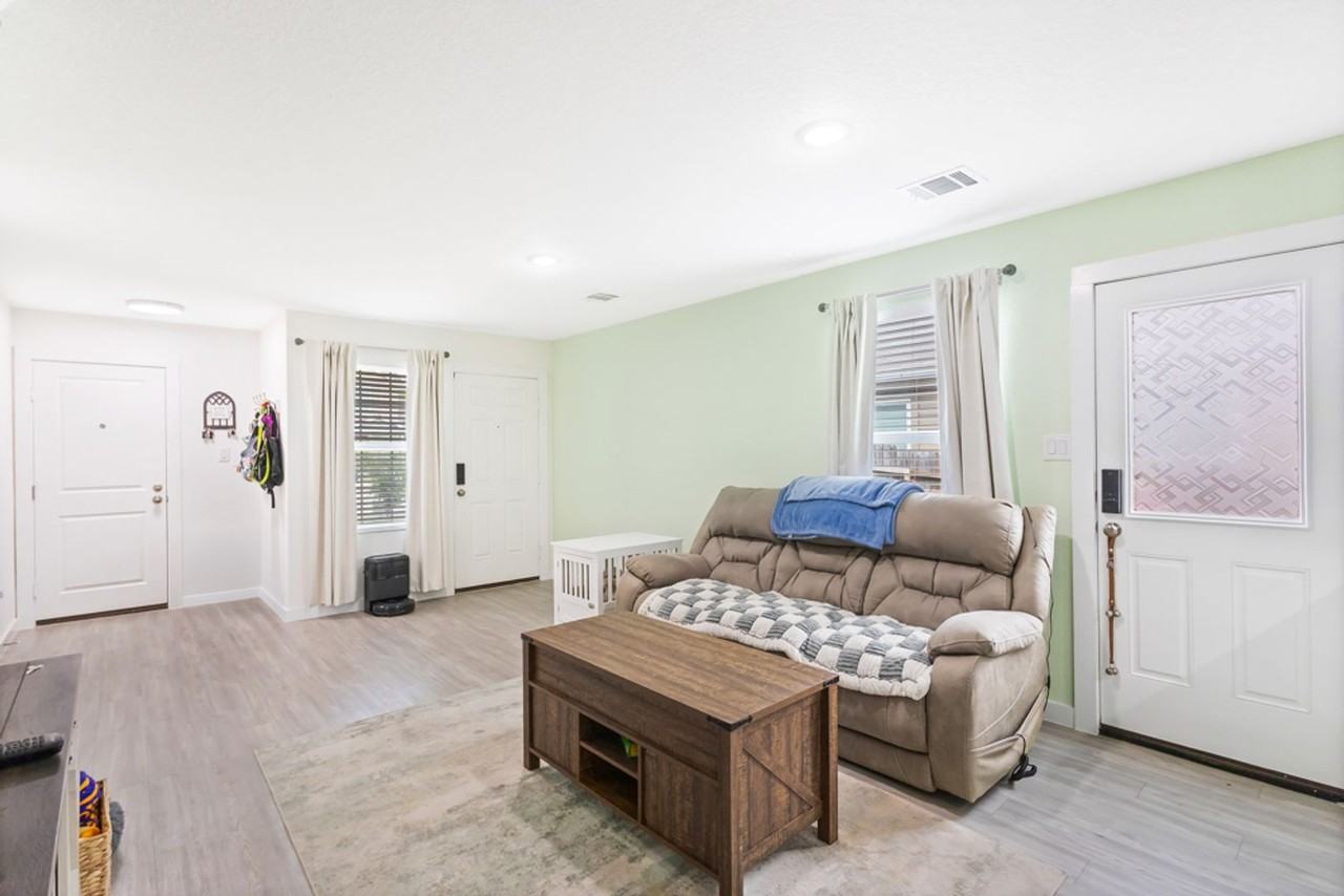 14950 Watson Ml - Photo 7 of 23