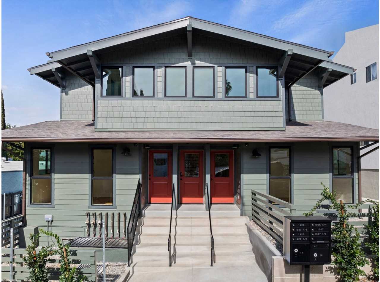 1927 Kent St - Photo 2 of 23