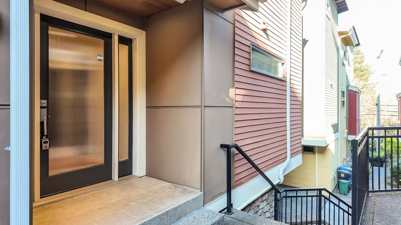 7757 Sand Point Way Ne #A - Photo 2 of 25