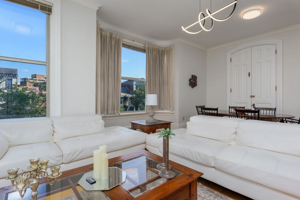 132 State St - Photo 3 of 42