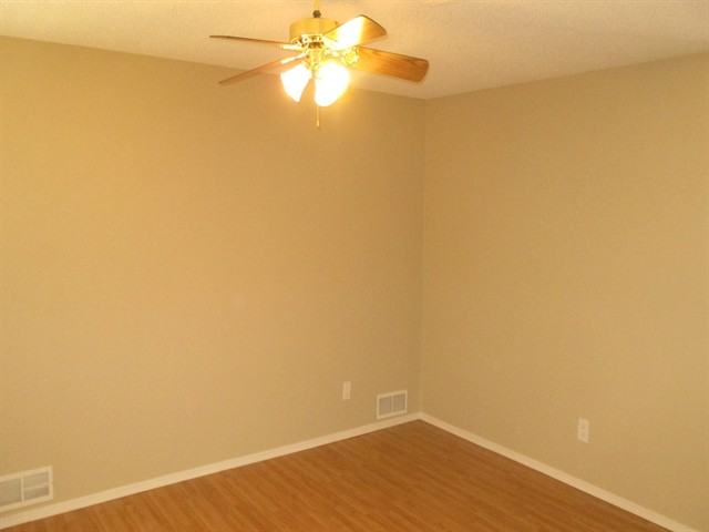 1414 W Monona Dr - Photo 2 of 11