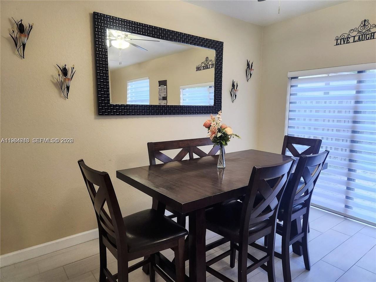 11887 Southwest 150th Place - Photo 3 of 19