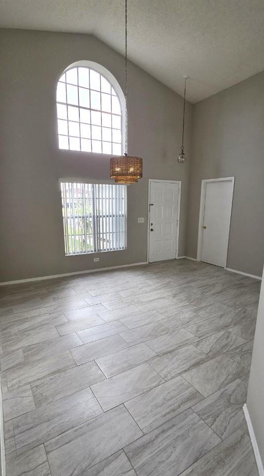 3122 Audobon Pl - Photo 7 of 14