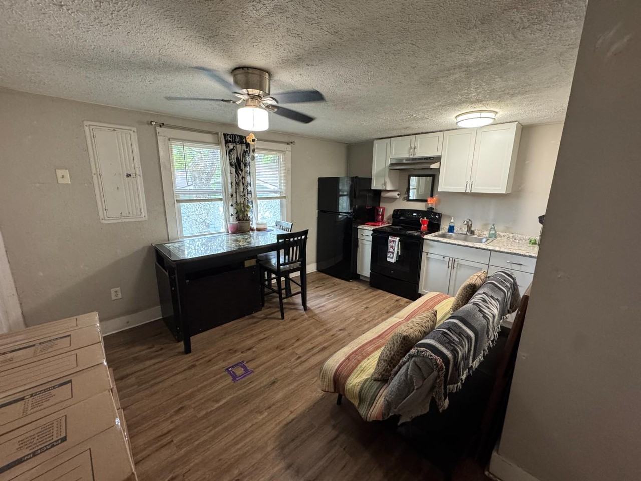 2314 Mississippi Ave - Photo 5 of 18