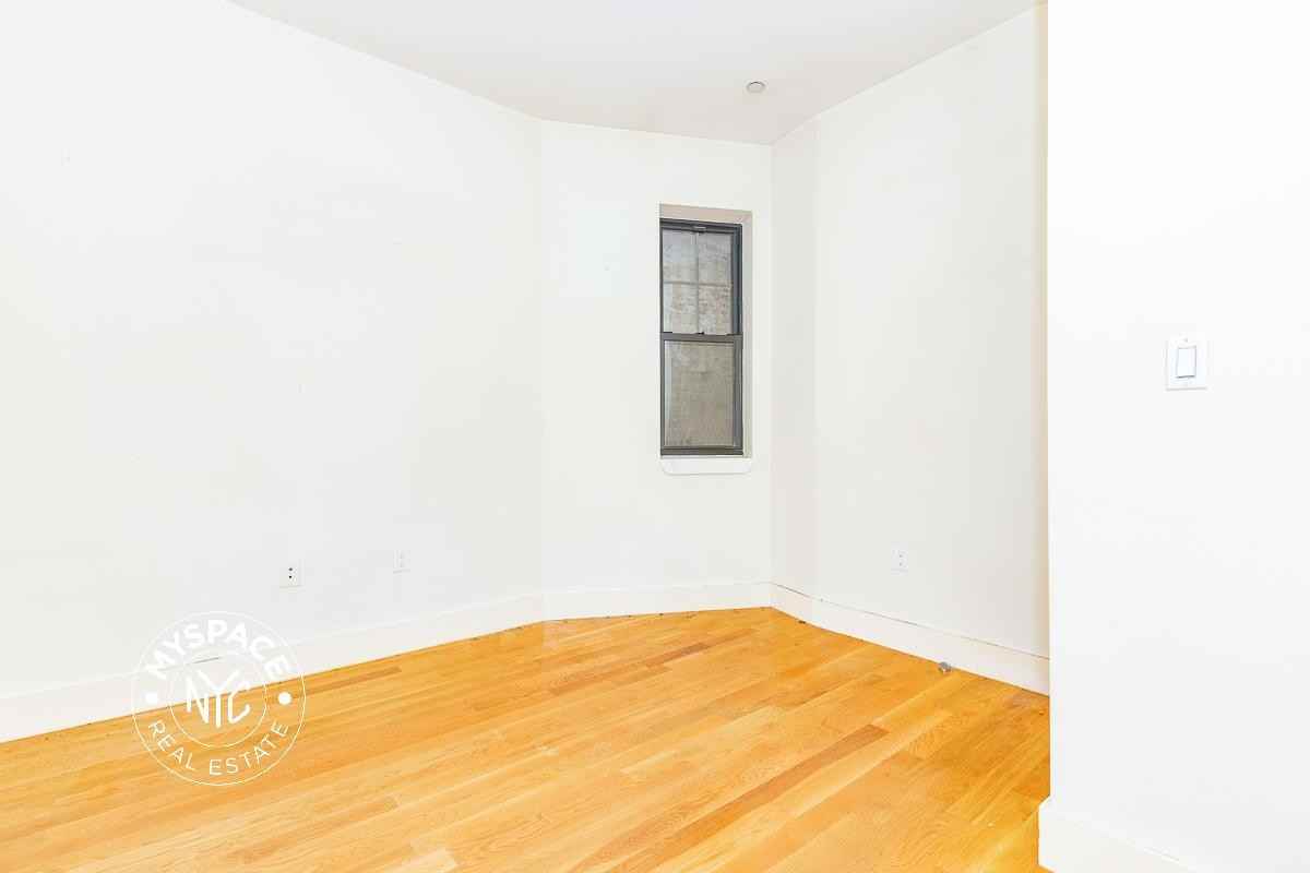 40 Malcolm X Blvd #3B - Photo 6 of 10