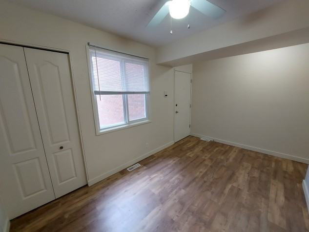 2 Storey Condo in The Pines!! - Photo 3 of 19