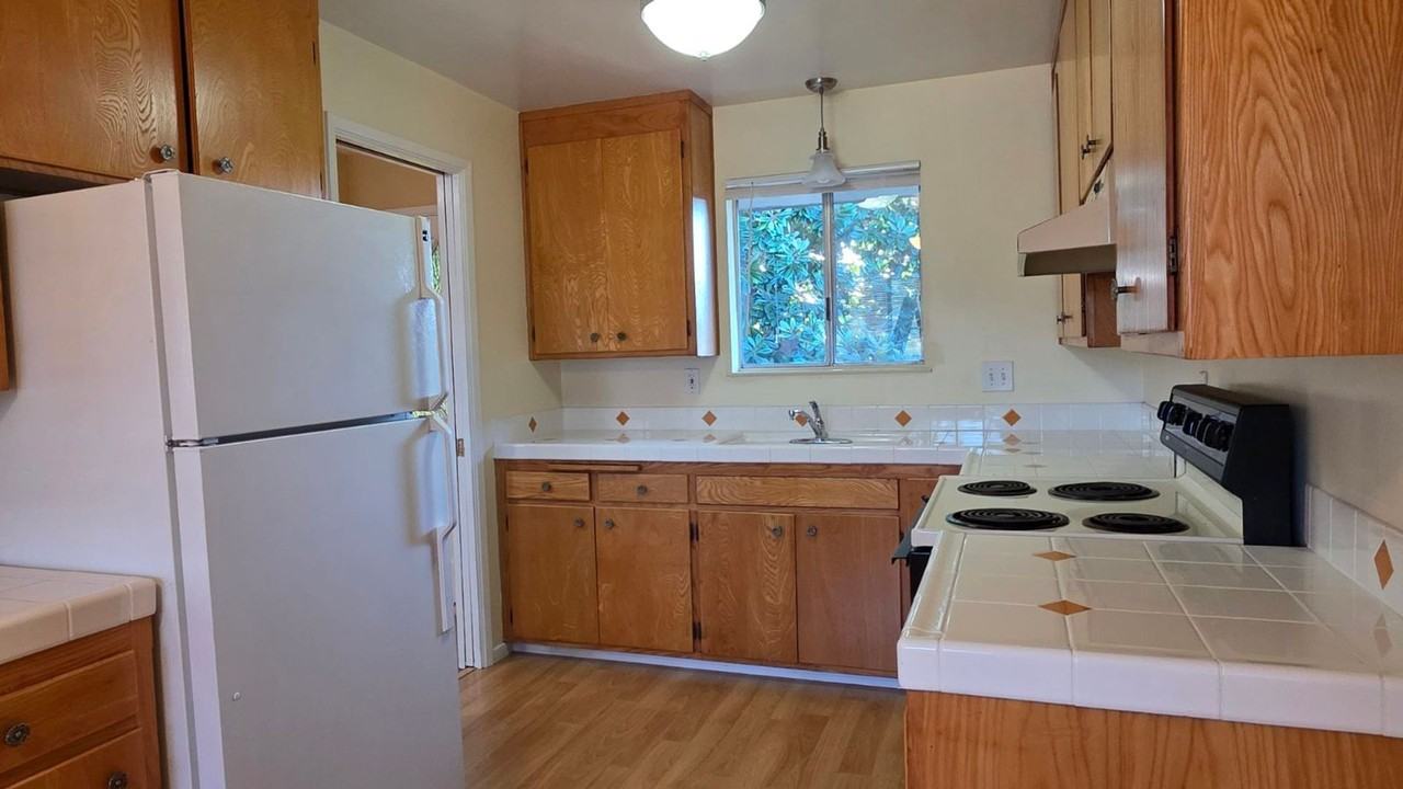 Juana Ave-475 - Photo 7 of 29