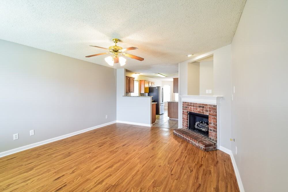 10080 Cross Ridge Rd - Photo 5 of 17