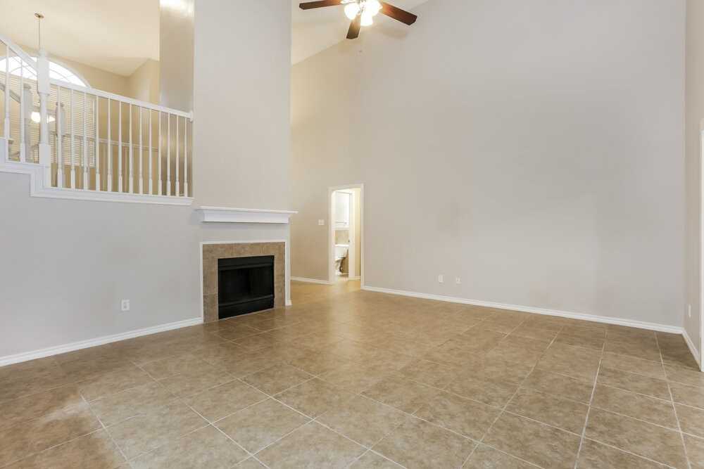 113 Dennis Dr - Photo 5 of 18