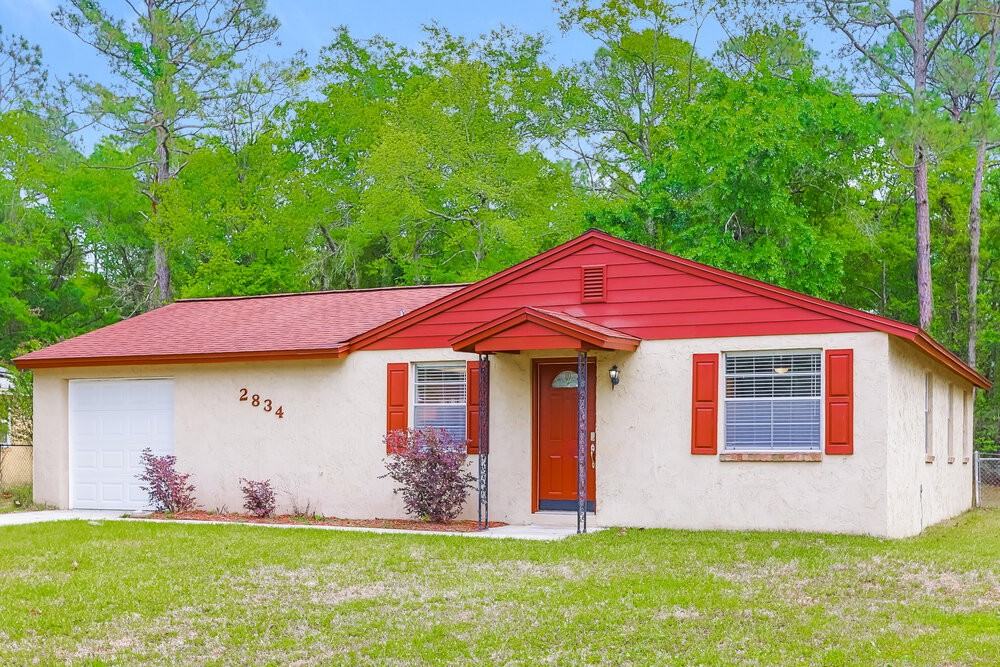 2834 Tanglewood Blvd - Photo 3 of 16