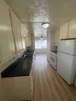 featured image of 954 Henderson Ave