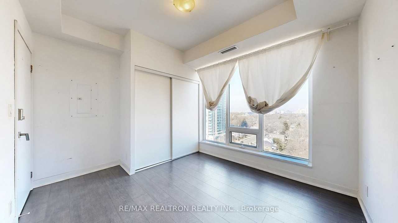 28 Avondale Avenue #1102 - Photo 7 of 20