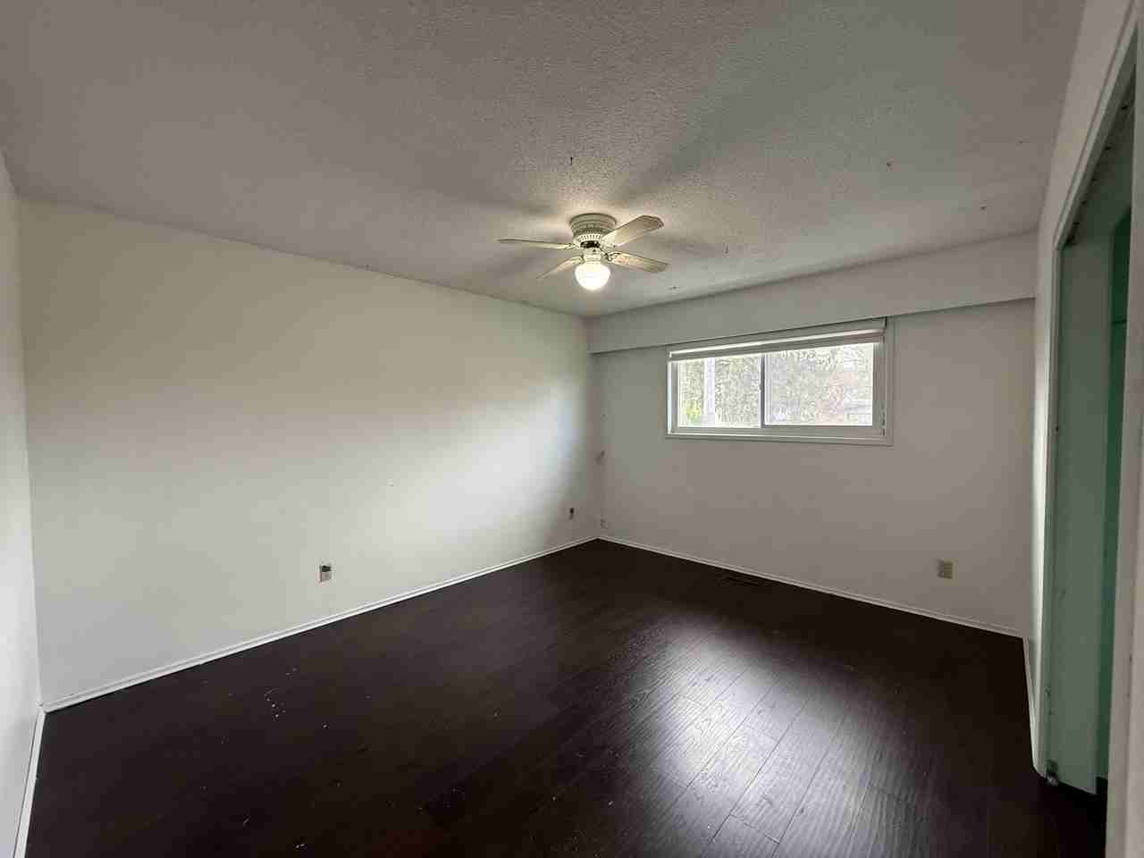 46030 Avalon Avenue - Photo 5 of 13