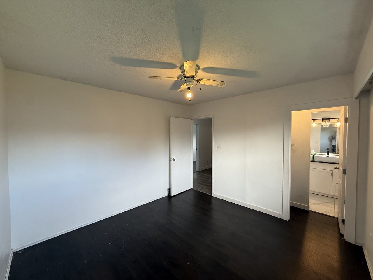 46030 Avalon Avenue - Photo 7 of 13