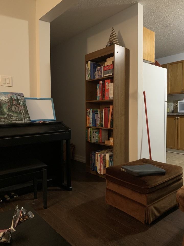 1000 Hungerford Gate #1202 - Photo 3 of 5