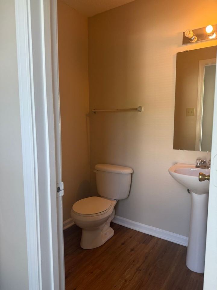 12319 Stowe Acres Dr - Photo 7 of 19