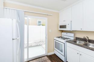 1525 Placentia Ave - Photo 1 of 1