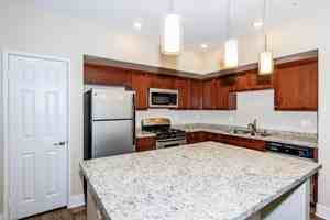 featured image of 1701 Gateway Pl