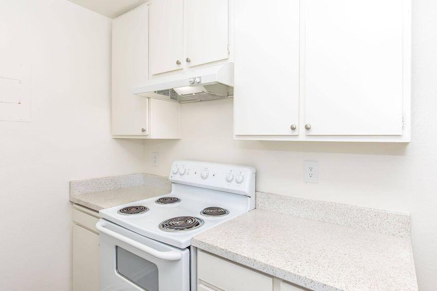 2944 E Frontera St - Photo 5 of 15