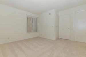 featured image of 301 W Vineyard Ave